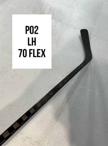 Senior(1x)Left P02 70 Flex ProBlackStock™ Unbranded Blackouts Pro Stock Nexus Hockey Sticks