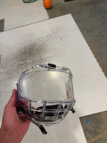 Bauer Concept 3 Full Shield Shield (Used)
