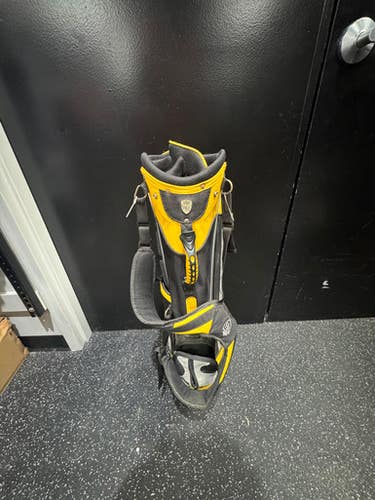 Used Walter Hagen STAND BAG Mens Stand Bag Black 11849-S000037473