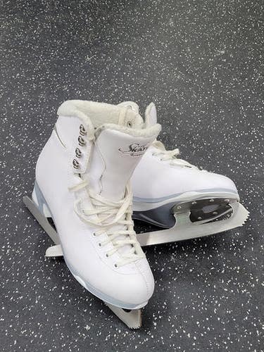 Used Jackson SOFTSKATE Womens Softboot Skate White Senior 6 11849-S000037514
