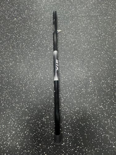 Used STX SHAFT Mens Atk/Mid LAX Shaft Black 11849-S000037799