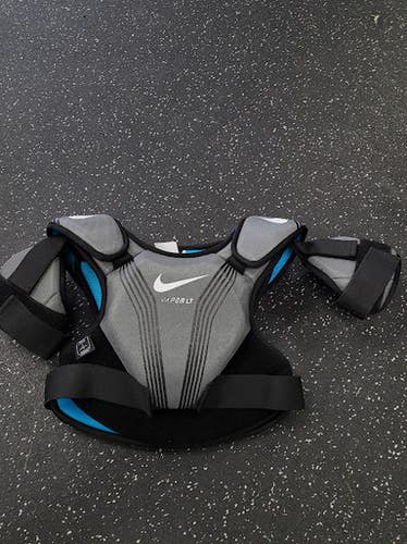 Used Nike VAPOR LT Lacrosse Shoulder Pads Grey MD 11849-S000037954