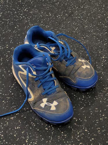 Used Under Armour BASEBALL CLEATS BB/SB Cleats Royal Blue Junior 02.5 11849-S000037977