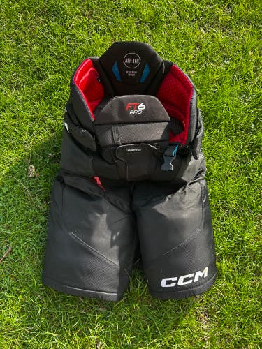 CCM JetSpeed FT6 Pro Hockey Pants medium