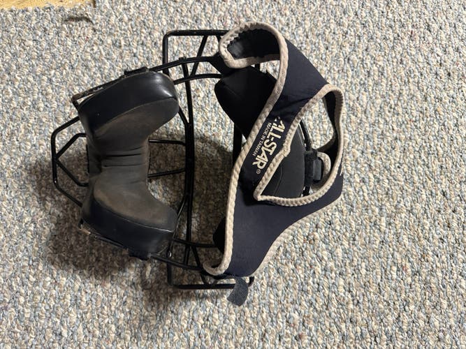 Rawlings Catcher's Mask (Used)