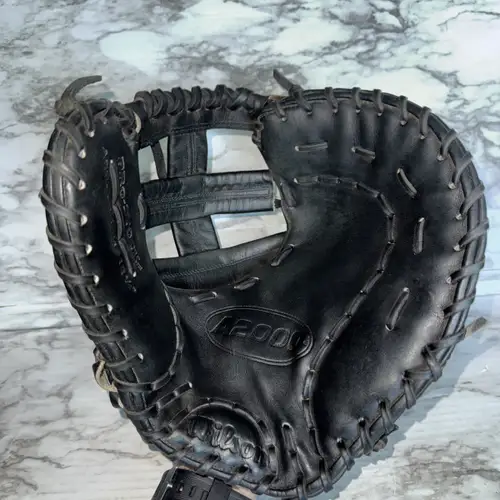 Wilson RH First Base A2000 2800F ZBM Baseball Glove 12.25" (Used)