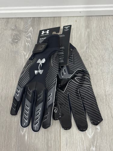 Black 2XL Under Armour F9 Nitro Gloves (New)