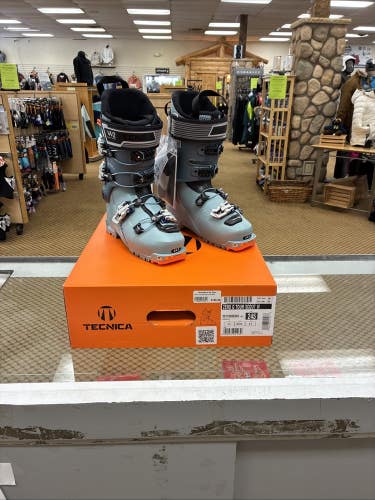 Tecnica Zero G Tour Scout Womens 24.5 NEW 25/26!!!