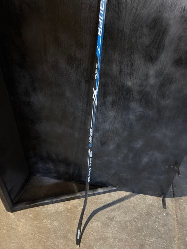 Intermediate Bauer S21 Vapor Right Handed Hockey Stick P92 60 Flex (New)