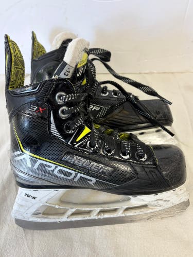 Bauer Vapor 3X Hockey Skates Regular Width 13 (Used)