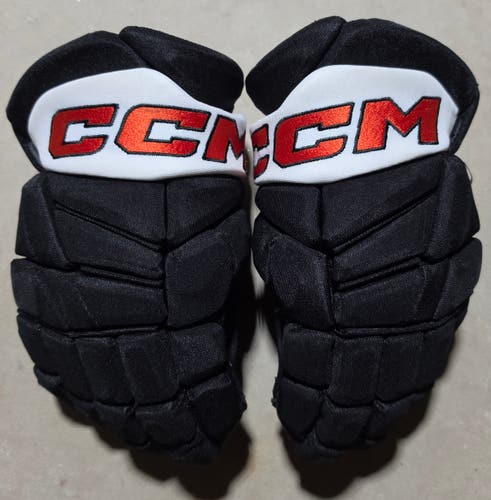 CCM JetSpeed FT8 Pro Gloves 13" Pro Stock (Used)