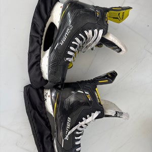 2022 Bauer Supreme M4 Hockey Skates 9 (Used Twice)