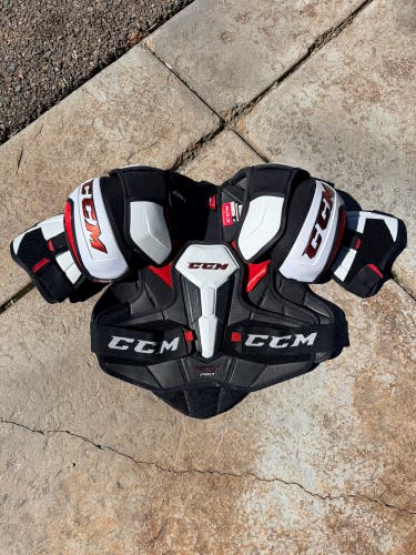 Large Senior CCM JetSpeed FT4 Pro Shoulder Pads (Used)