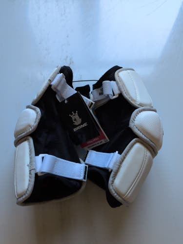 Large Adult Brine Triumph III Arm Pads (New)