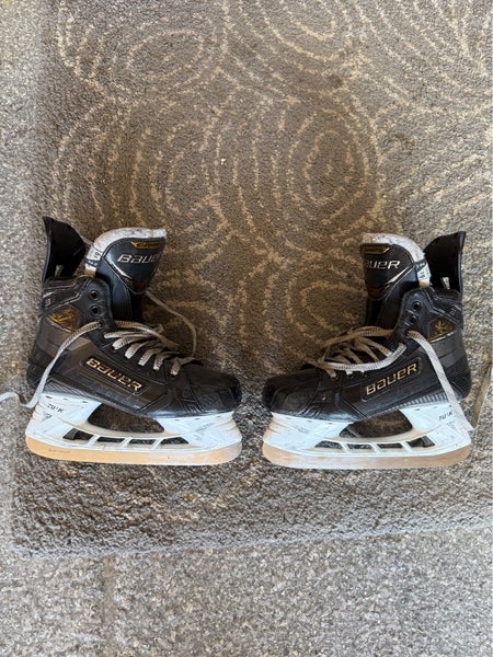 2020 Bauer Supreme 3S Pro Hockey Skates Regular Width 6.5 (Used)