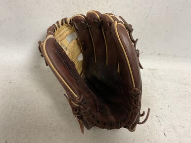 Used Wilson A2000 SC-DWB Baseball Glove RH Throw Brown 11" 11855-S000201087