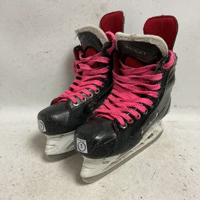 Used Bauer VAPOR X600 Junior Hockey Skate White/Black/Red Junior 03 11855-S000201075