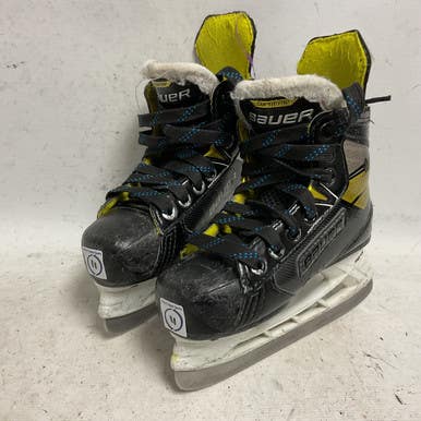 Used Bauer SUPREME 3S Youth Hockey Skate White/Black/Yellow Youth 11.0 11855-S000200990