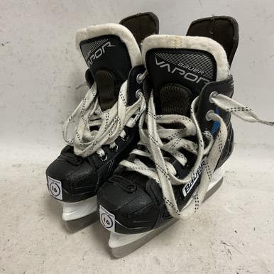 Used Bauer VAPOR VOLT Youth Hockey Skate Youth 10.0 11855-S000200989