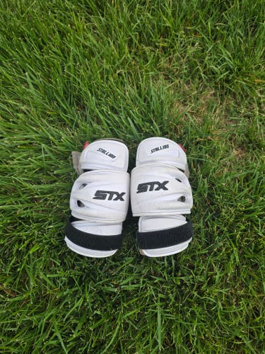 STX Stallion 500 Arm Pads (Large)
