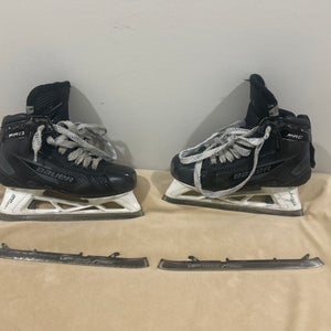 Bauer Pro Hockey Goalie Skates Size 5 (Used)
