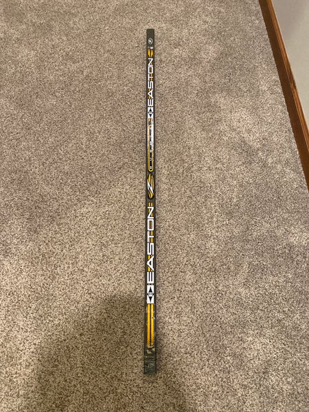 Easton Z-bubble Shaft and 3 wood blades (Koho, Montreal, and Bauer)