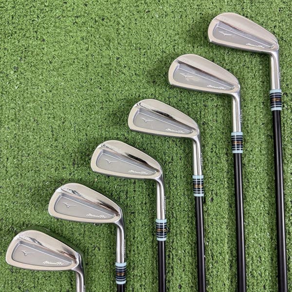 Mizuno Pro 319 Forged Iron Set Fujikura Axiom Velocore 75g Regular
