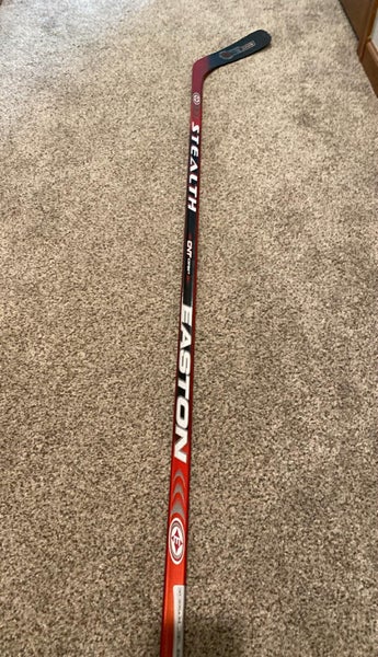 Easton CNT Grip RH 65 flex Iginla