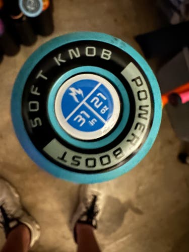 2024 Easton Hype Fire Composite USSSA Certified - Arctic Flame - Bat (-10) 31" (Used)