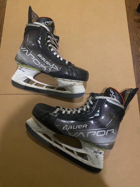 Bauer Vapor Hyperlite Ice Hockey Skates