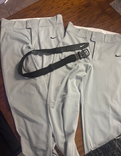 Gray Men's Small Adult Nike Game Pants (Used)