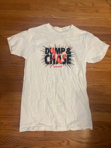 Bauer Hockey Official Logo Print T-Shirt Dump & Chase Adult Size S