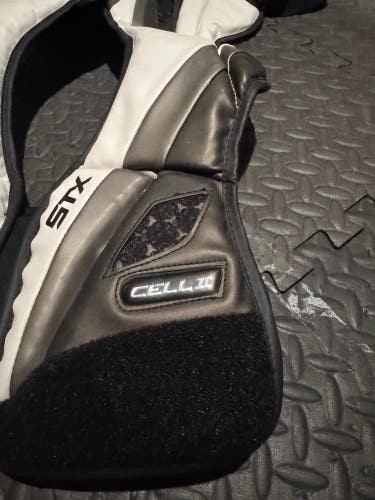 Large Adult STX Cell II Shoulder Pads (Used)