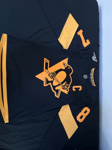 Yellow Size 52 Men's Adidas Jersey (Used)