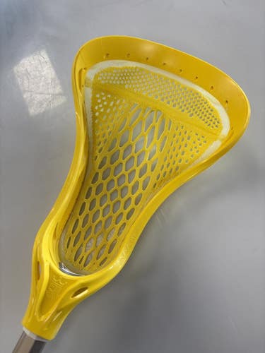 Used Brine DYNASTY WARP Wmn Atk/Mid Complete Stick Yellow 11860-S000306312