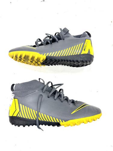 Used Nike Soccer Turf Shoes Grey Junior 04.5 11860-S000306297