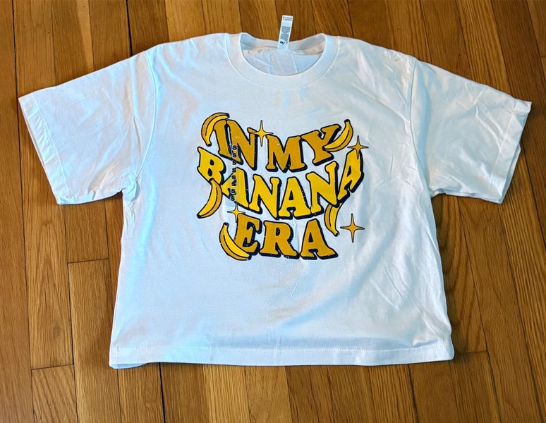 Small Cropped Women's Savannah Bananas T-Shirt (New)