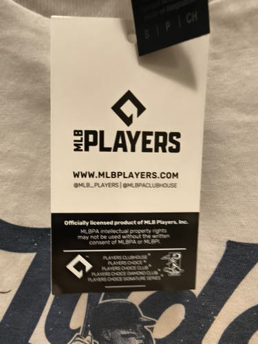 Aaron Judge New York Yankees MLBPA Licensed Graphic Tee NWT Softstyle Small