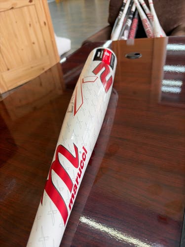 2025 Marucci CATX2 Alloy USSSA Certified Bat (-10) 20 oz 30" (New)