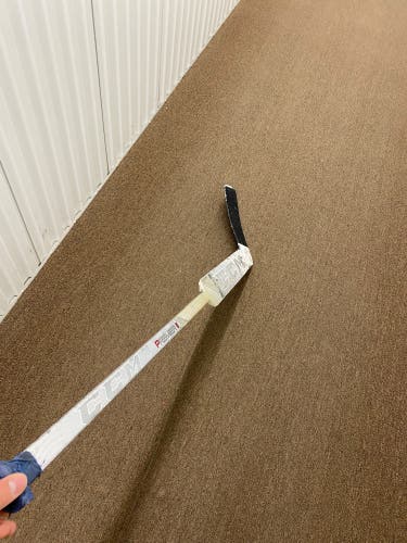 Intermediate CCM Premier II Regular Goalie Stick 23" Paddle (Used)