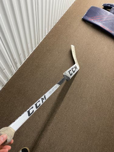 Intermediate CCM Premier P2.9 Regular Goalie Stick 23" Paddle (Used)