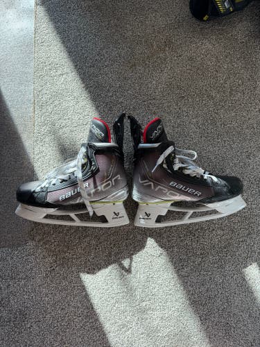 2021 Bauer Vapor Hyperlite Hockey Skates 7 (New)