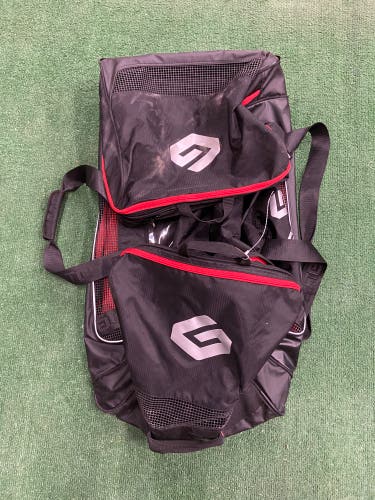 Graphite Wheeled Hockey Bag