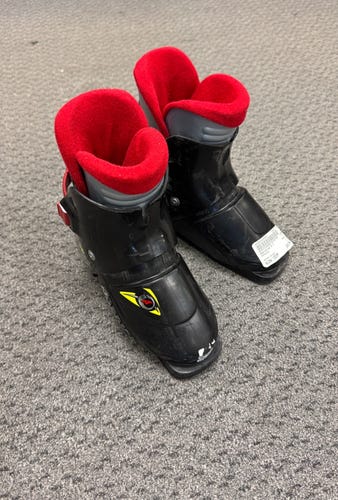 Nordica Used Kid's Ski Boots