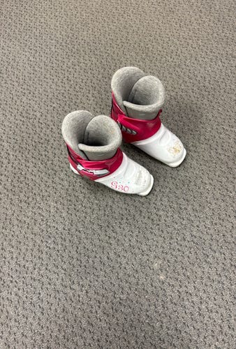 (Used) Kid's Ski Boots
