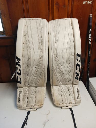 33"+1 CCM Premier R1.9 Goalie Leg Pads (Used)