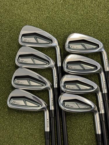 Ping G730 5-PW,UW, 50 Ping Alta CB AWT SR Senior Flex Right Handed GraphiteBlack