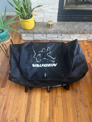 Vaughn Goalie Bag (Used)
