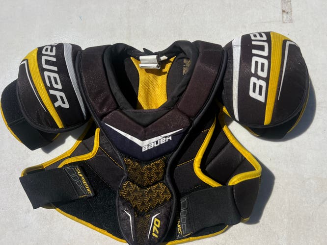 Junior Bauer Supreme 170 Shoulder Pads (Used)