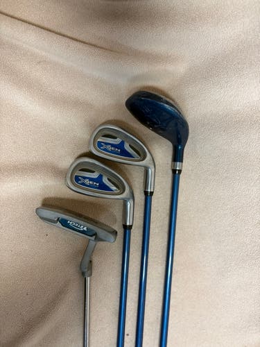 Bundle Junior X Gen 4 Pieces rh, Top Flite 3p lh set, US Kids Putter 28" (Used)